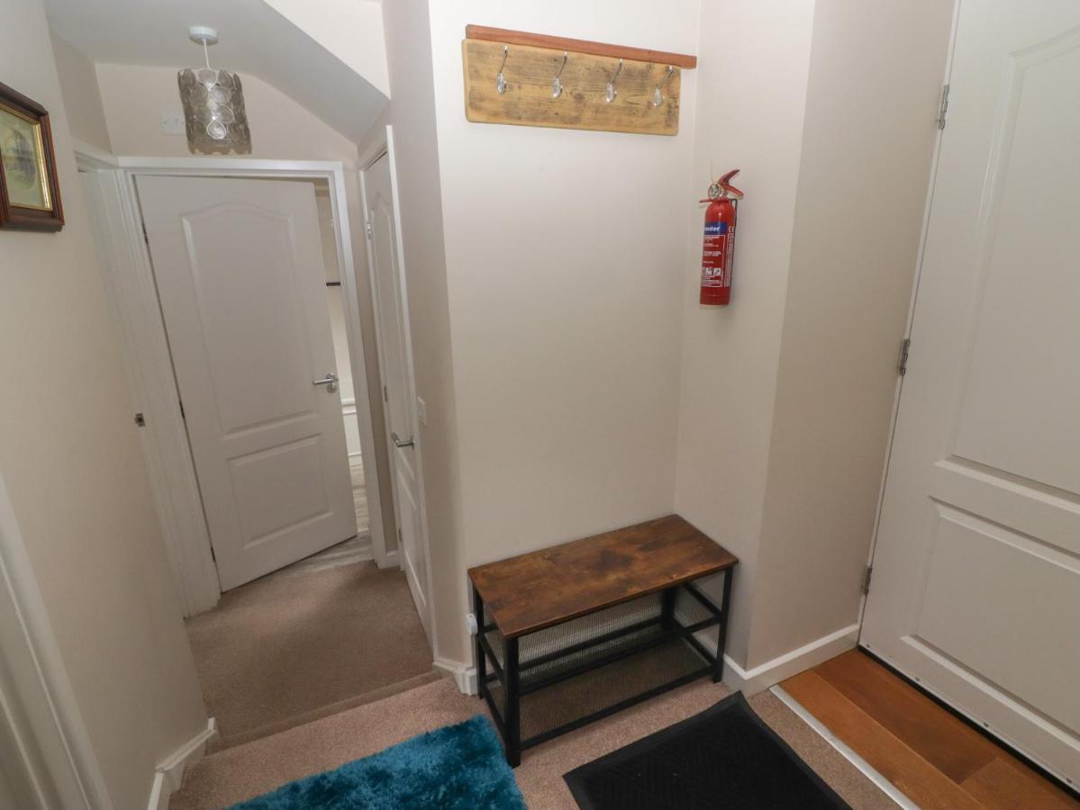 Daffodil Apartment Tenby Bagian luar foto